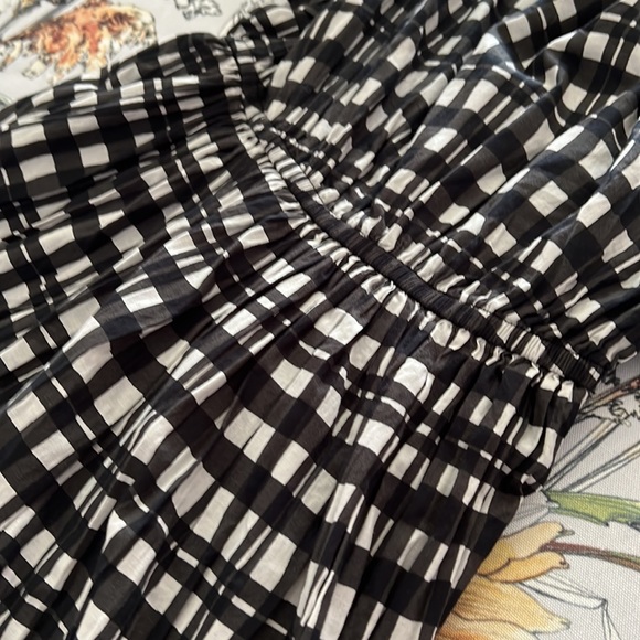 Checked dress.  Size 14 W - Picture 3 of 4
